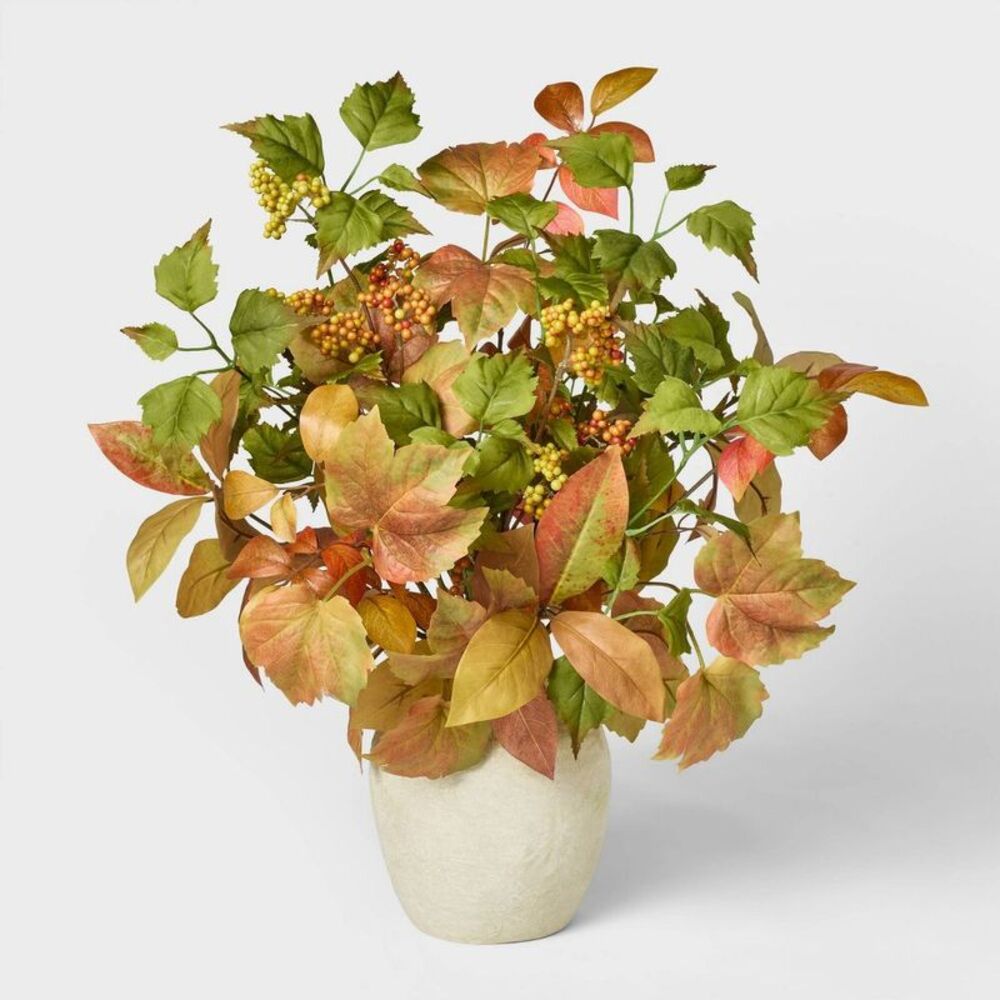 18" Fall Artificial Leaf Arrangement - Threshold d Green